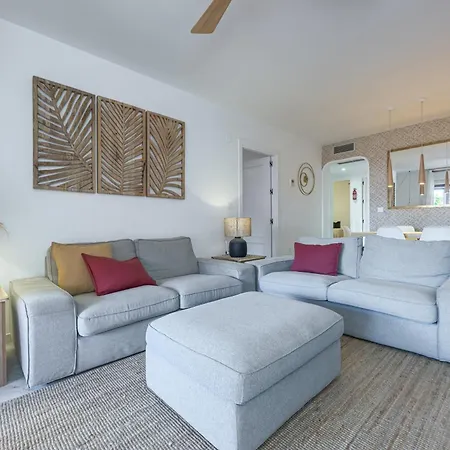Apartmán Encantador Con Balcon, Piscina Y Vista Al Mar *