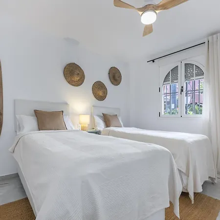 Encantador Con Balcon, Piscina Y Vista Al Mar Apartmán Marbella