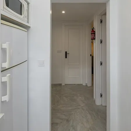 Apartmán Encantador Con Balcon, Piscina Y Vista Al Mar Marbella