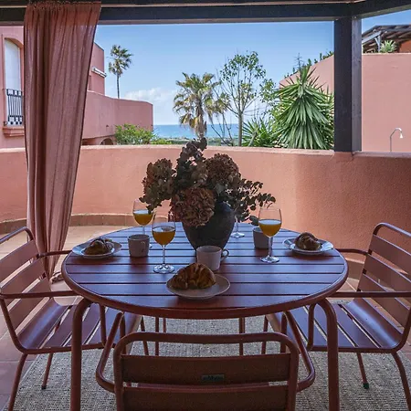 Encantador Con Balcon, Piscina Y Vista Al Mar Apartmán