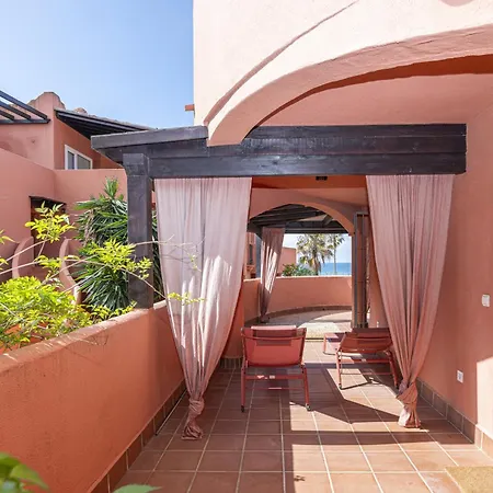 Encantador Con Balcon, Piscina Y Vista Al Mar Apartmán
