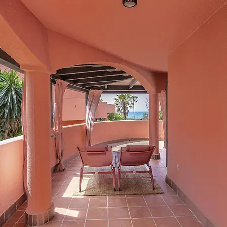Encantador Con Balcon, Piscina Y Vista Al Mar Apartmán