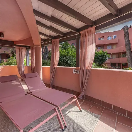 Apartmán Encantador Con Balcon, Piscina Y Vista Al Mar Marbella